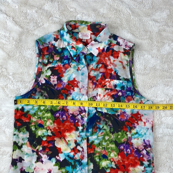 Parker Silk Watercolor Floral sleeveless Blouse. One of a kind - Picture 13 of 13
